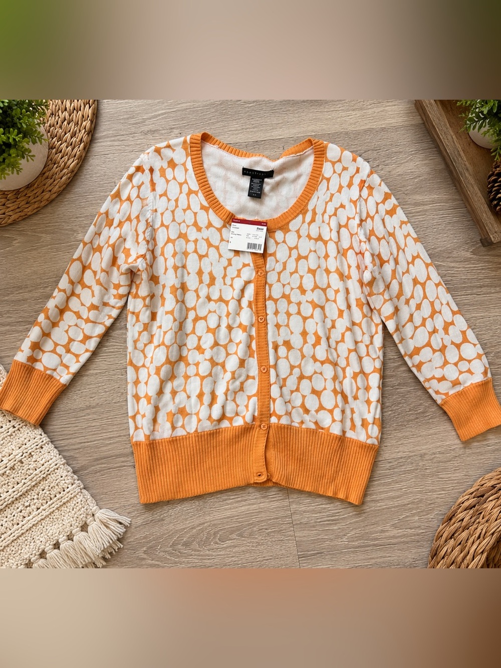 Apostrophe Women’s Cardigan Sweater Size L Orange White Geometric NWT
